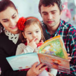 Cómo leer cuentos junto a tus hijos