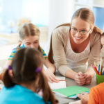 Tratamiento psicoeducativo en la escuela y el hogar para niños con autismo