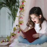 Cómo enseñar la magia de la lectura a los niños
