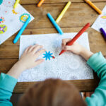 Beneficios de pintar y colorear para niños