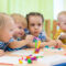 Juegos de estimulación temprana para hacer en casa