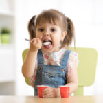Lista de alimentos engañosos que no deberían comer los niños