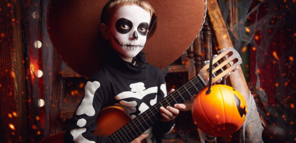 Ideas de disfraces de Halloween y del día de muertos para bebés y niños