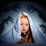 Cómo ayudar a los niños a superar el miedo a la oscuridad