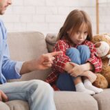 Cómo conseguir que los niños colaboren sin recurrir a los gritos